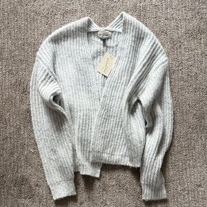 Universal Thread Light Gray Cardigan